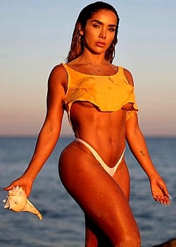 Diana Maux
